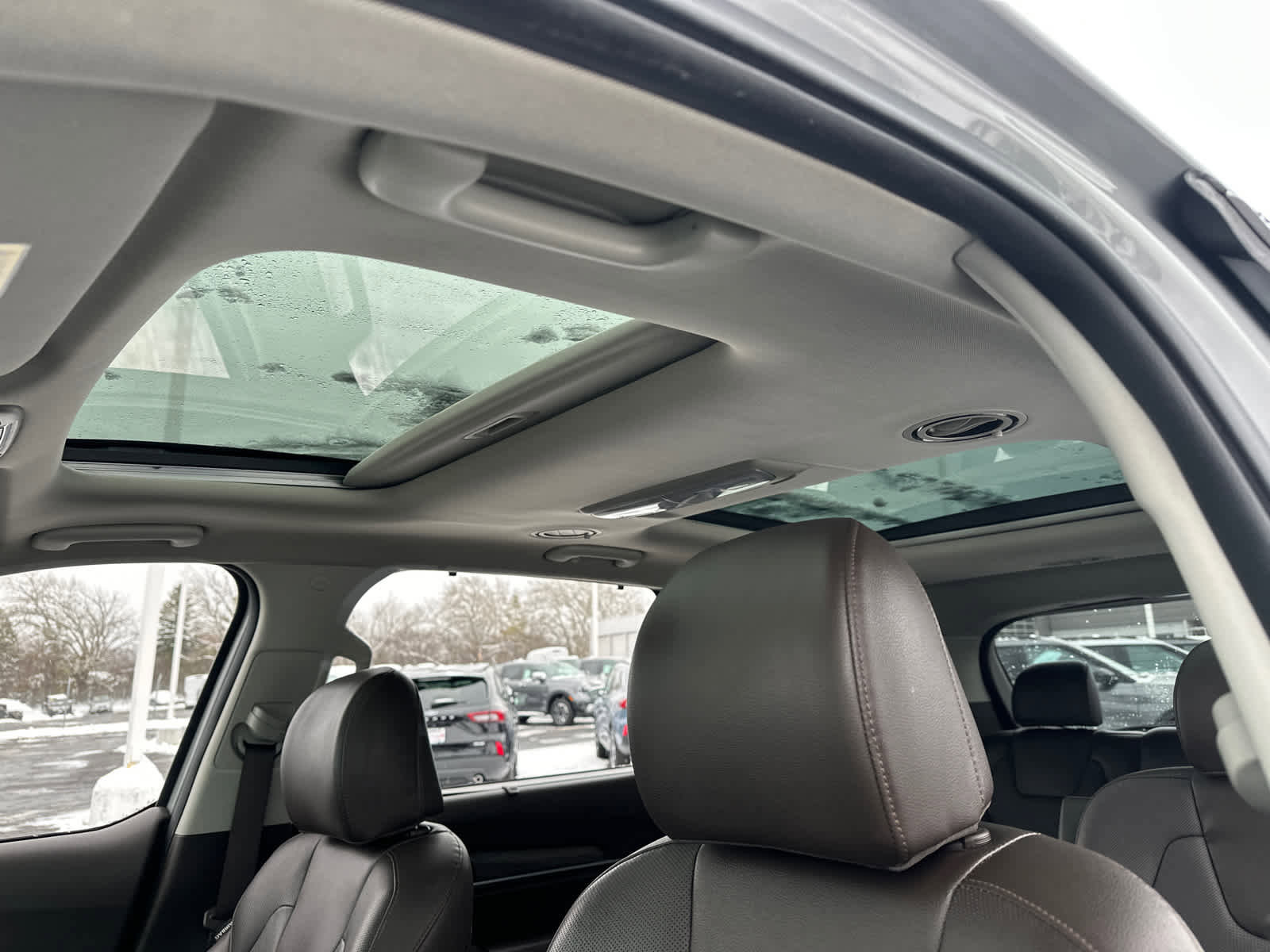 Used 2022 Kia Telluride SX w/ Nightfall Edition Package image 27