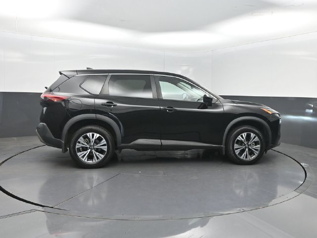 Used 2022 Nissan Rogue SV FWD image 37