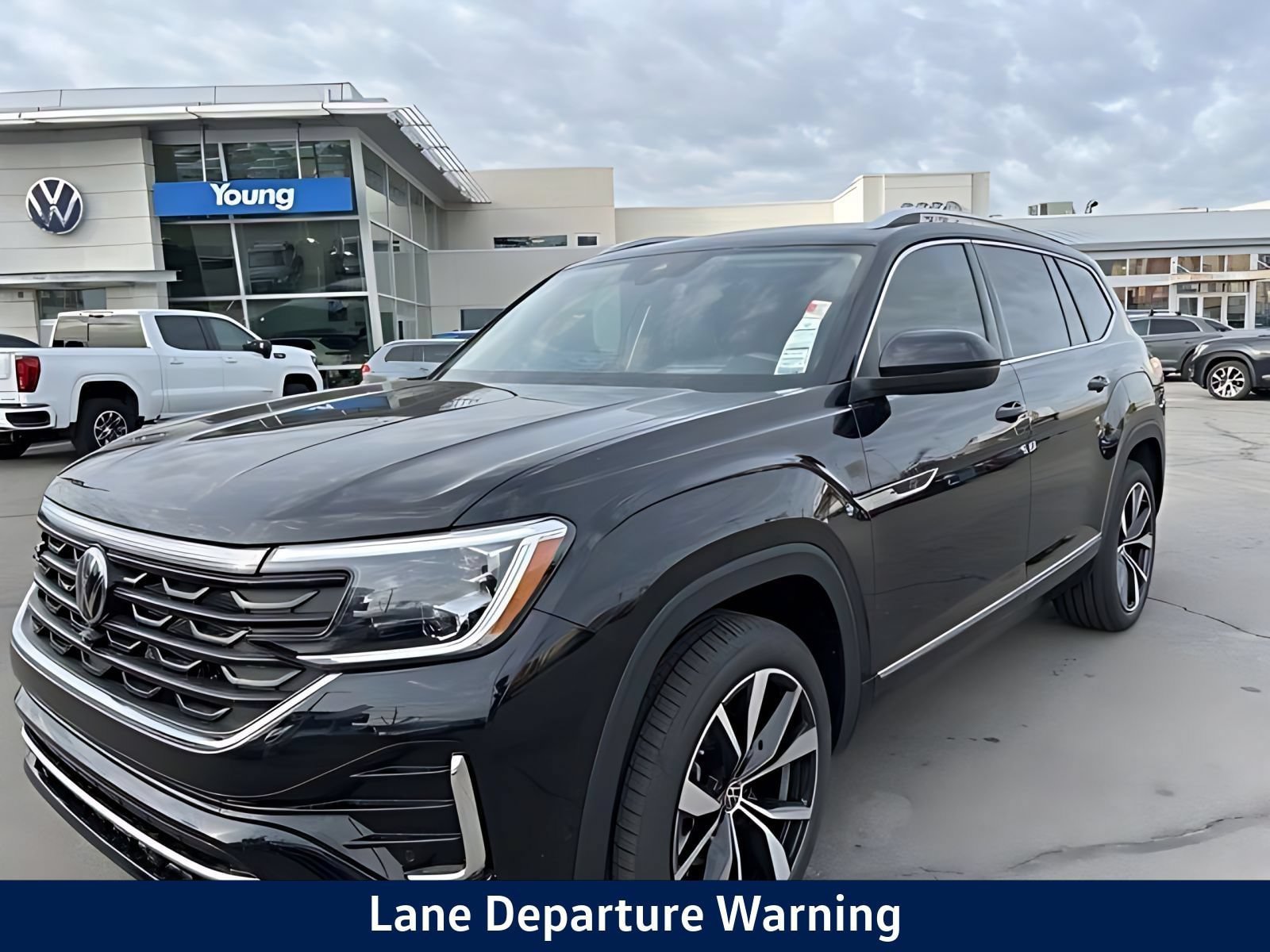 New 2026 Volkswagen Atlas SEL Premium R-Line AWD/4WD image 2