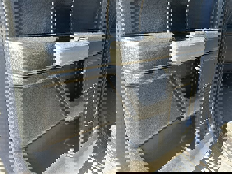 Used 2018 Ford F150 Raptor w/ Equipment Group 802A Luxury image 35