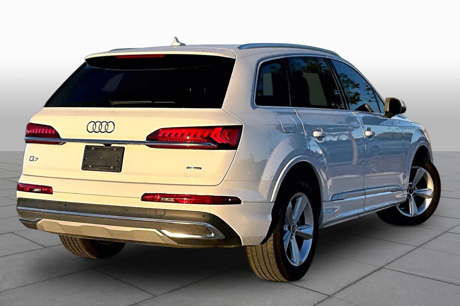 Used 2023 Audi Q7 2.0T Premium AWD/4WD image 12