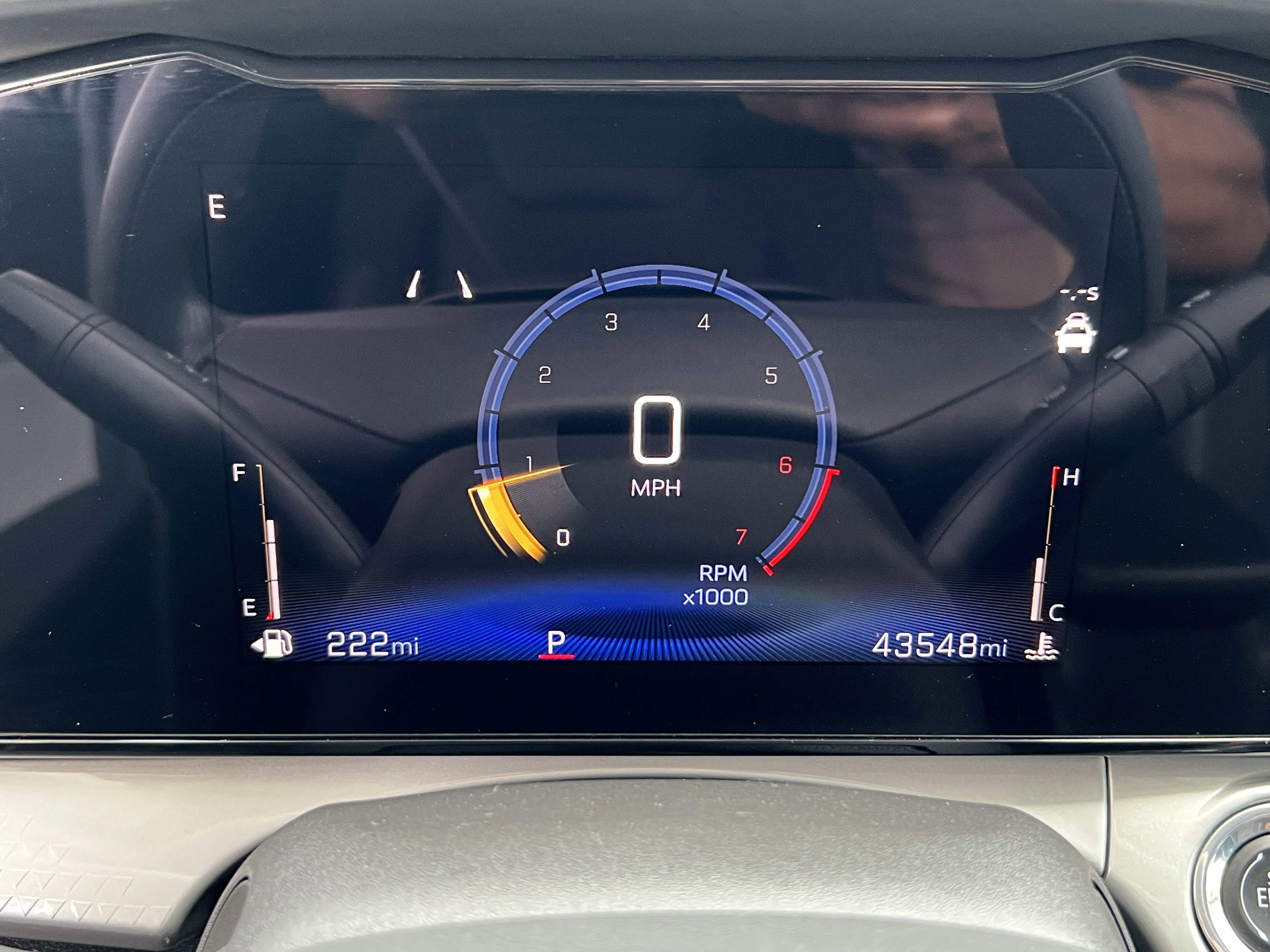 Used 2025 Chevrolet Trax LT FWD image 28