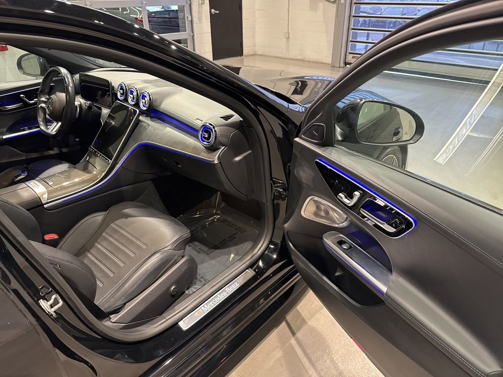 Used 2022 Mercedes-Benz C 300 4MATIC Sedan image 39