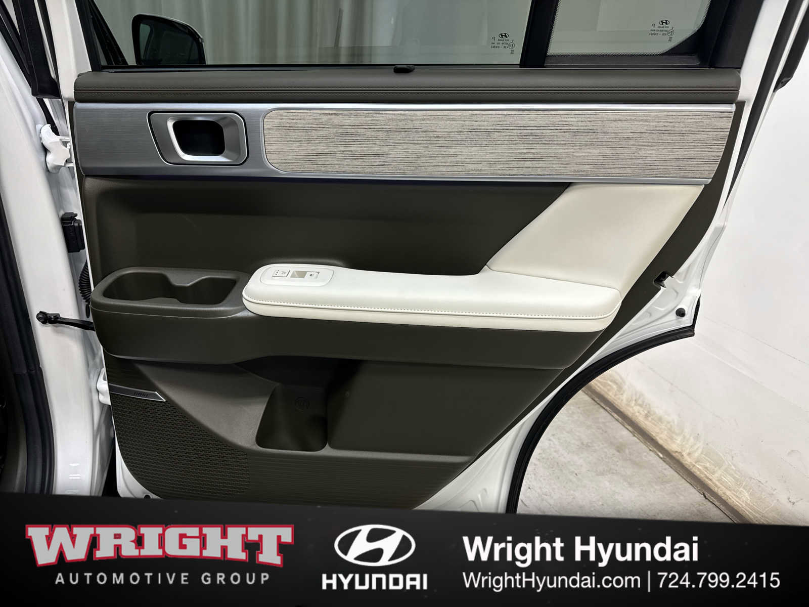 Used 2025 Hyundai Santa Fe Calligraphy image 15