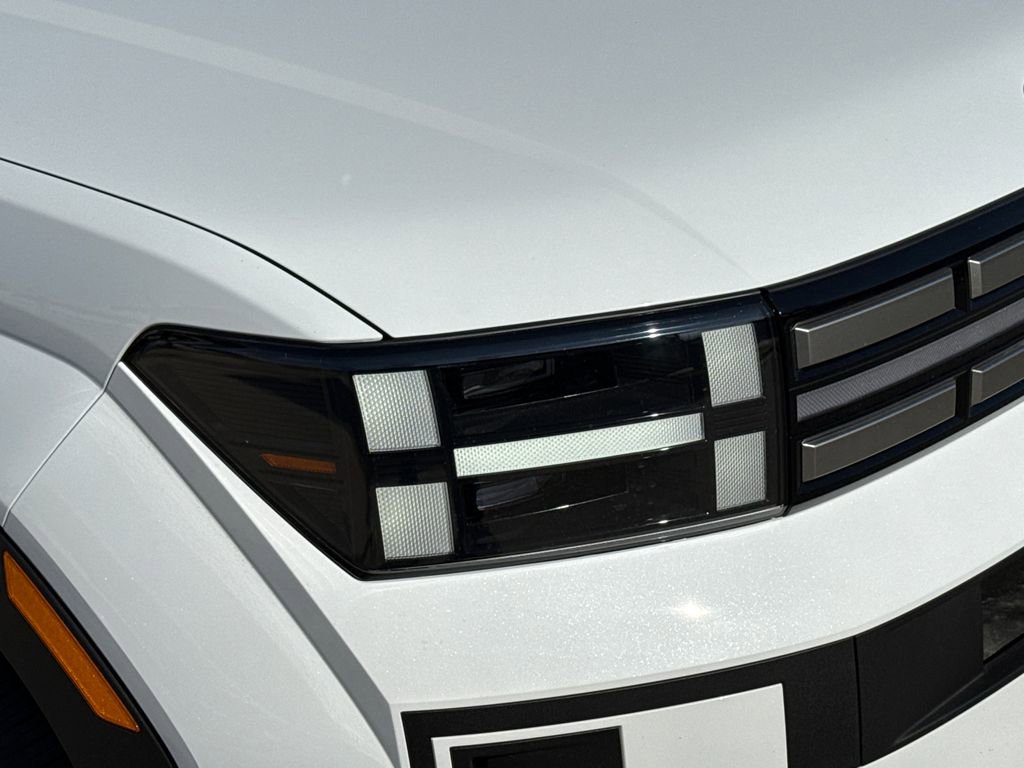 New 2026 Hyundai Santa Fe SE image 4