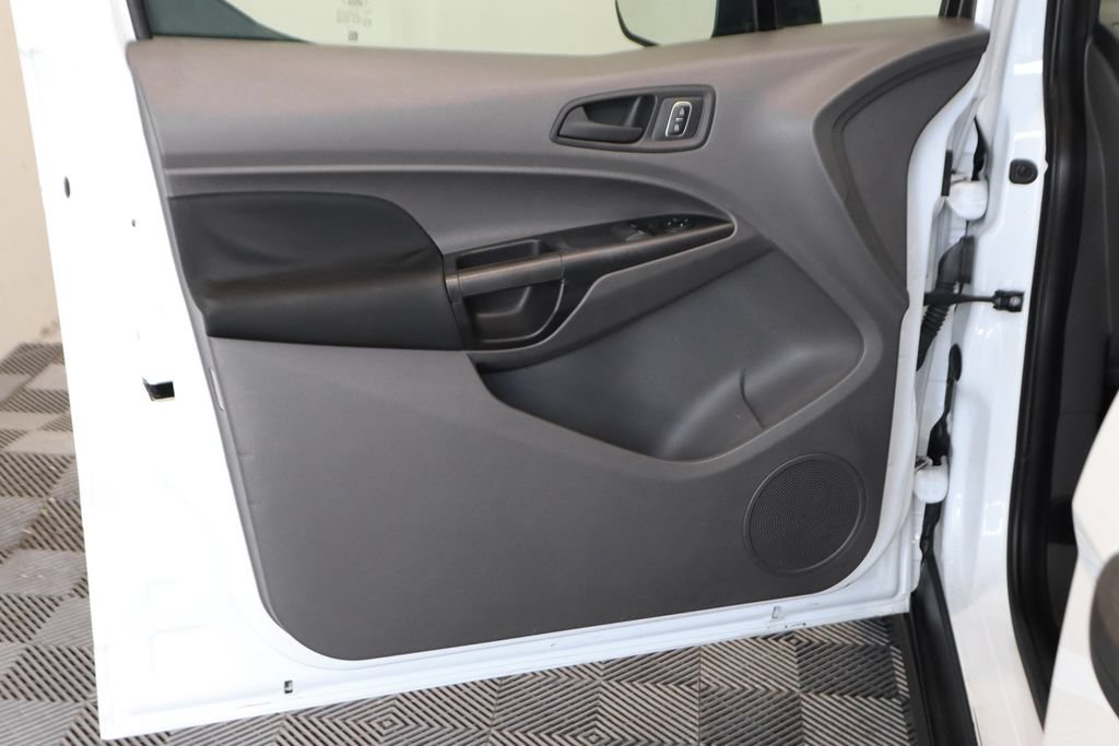 Used 2020 Ford Transit Connect XL FWD image 16