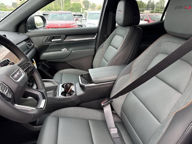 New 2026 GMC Terrain AT4 AWD/4WD image 5