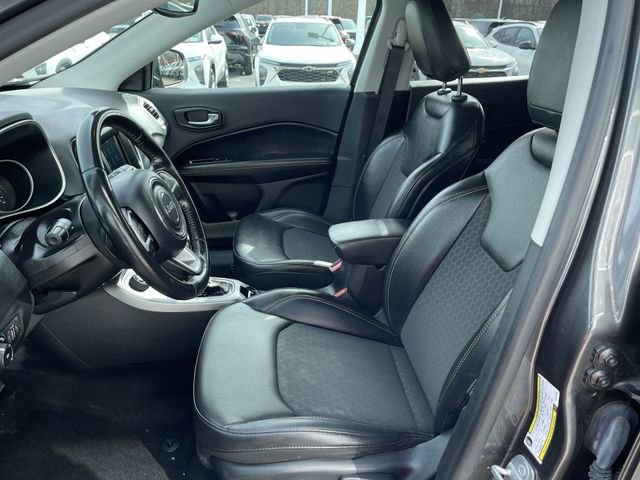 Used 2019 Jeep Compass Latitude image 19