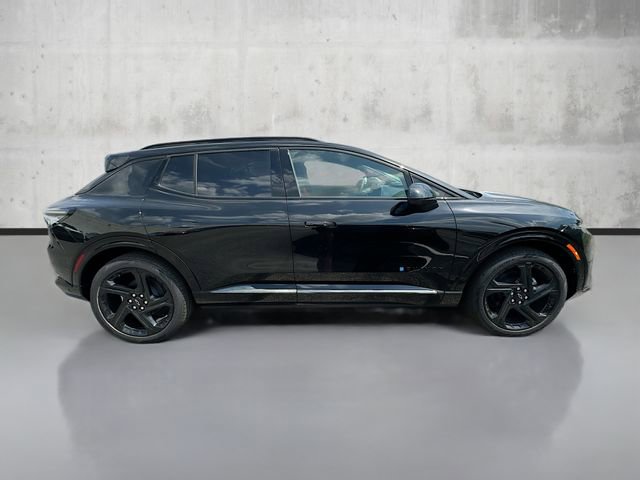 New 2025 Chevrolet Equinox EV RS image 4