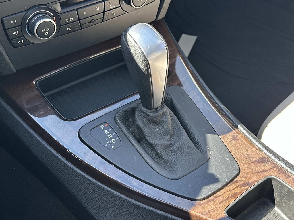 Used 2010 BMW 328i Sedan image 31