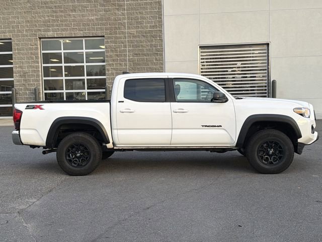 Used 2023 Toyota Tacoma SR5 image 2