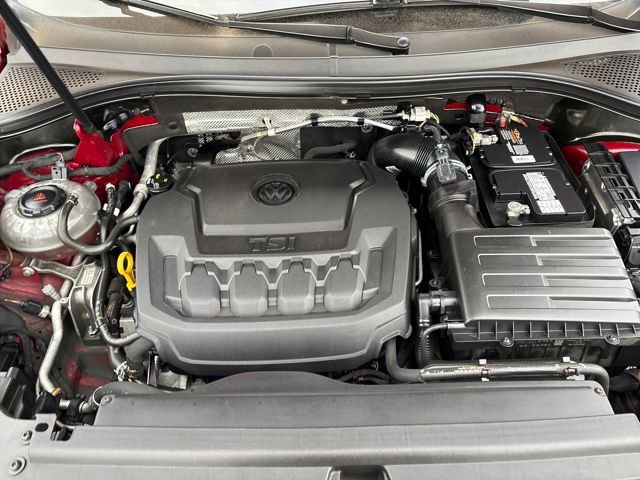 Used 2018 Volkswagen Tiguan SEL Premium image 25