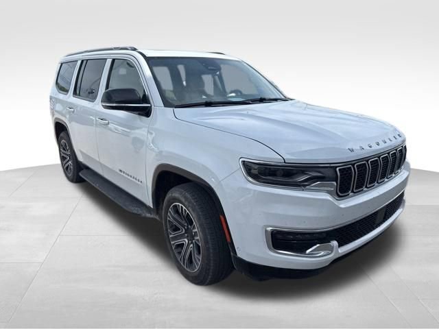 Used 2024 Jeep Wagoneer 4WD w/ Premium Group I image 4