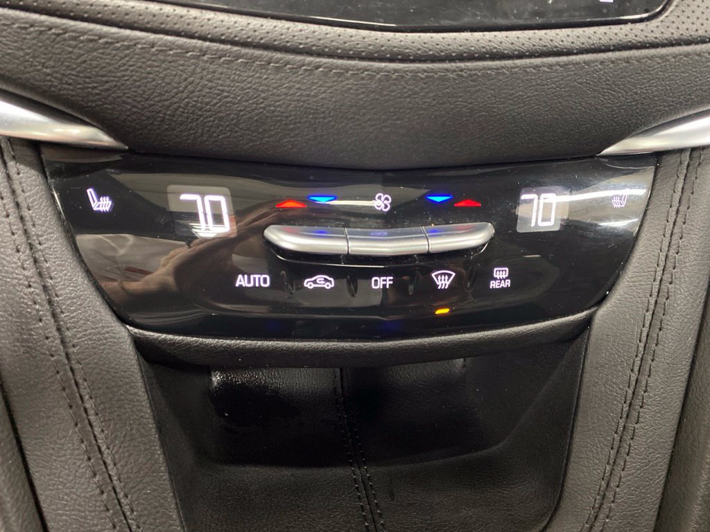 Certified 2024 Cadillac XT6 Luxury w/ LPO, Floor Liner Package AWD/4WD image 45