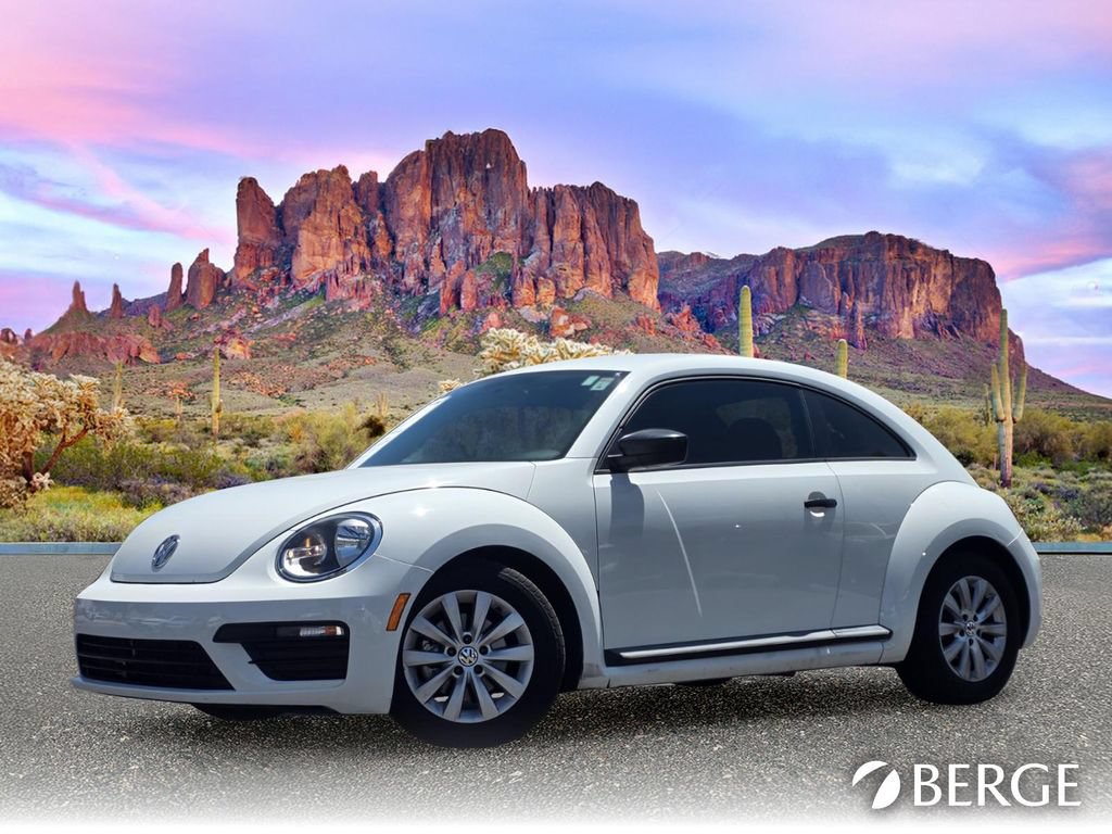 Used 2018 Volkswagen Beetle 2.0T S FWD image 2