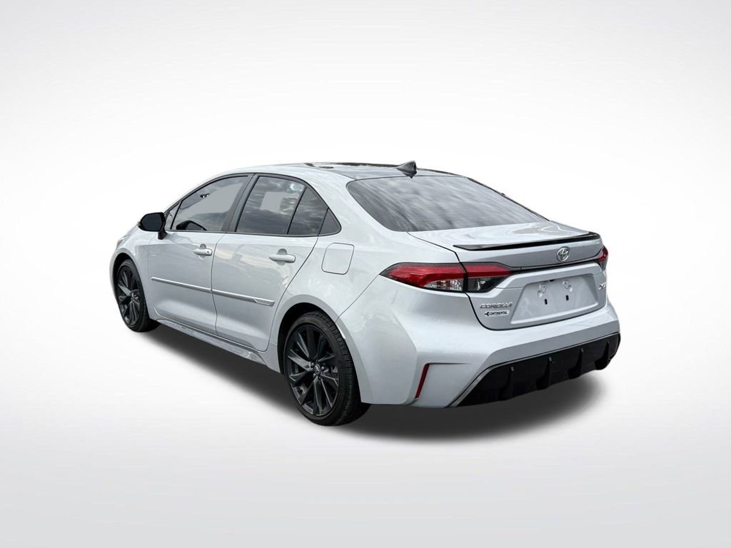 Certified 2024 Toyota Corolla XSE image 3