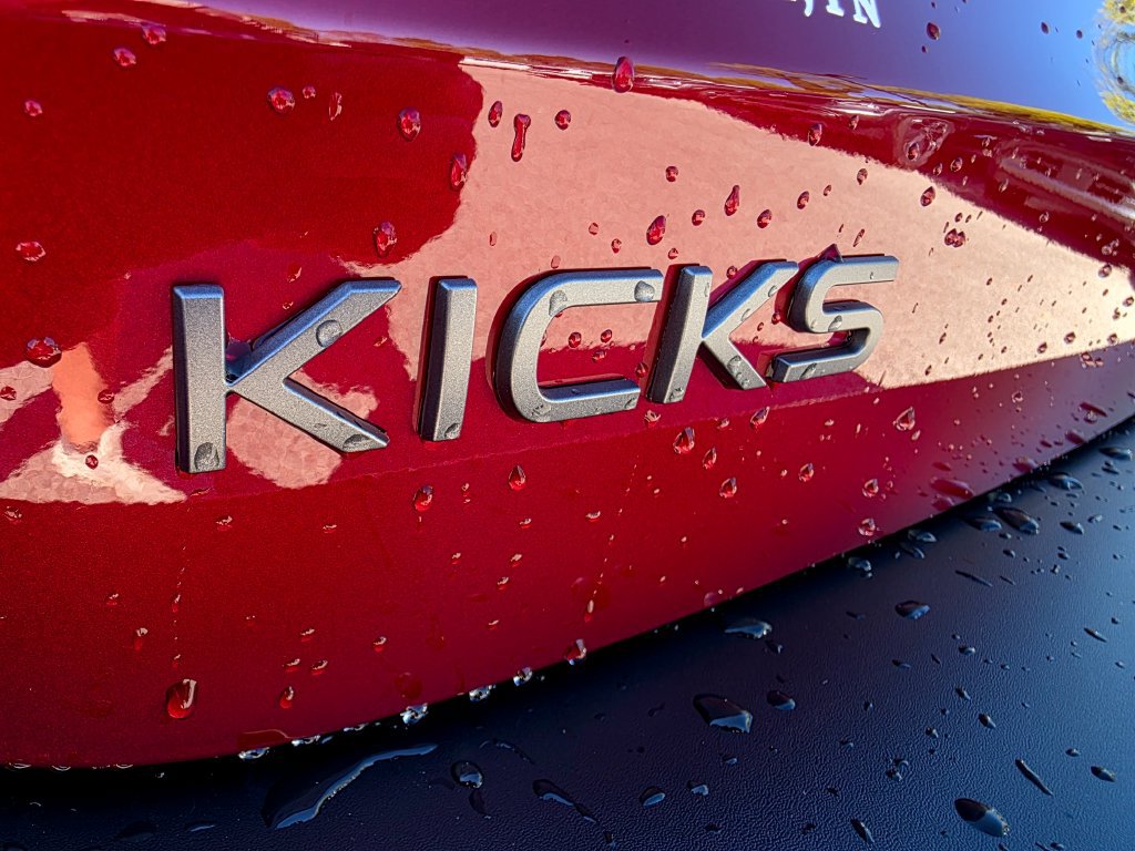 New 2027 Nissan Kicks SR w/ SR Premium Package FWD image 34