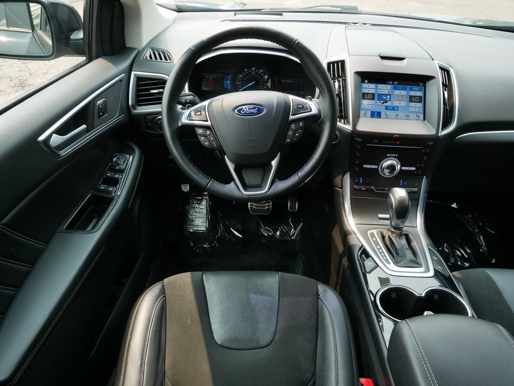Used 2017 Ford Edge Sport w/ Equipment Group 401A AWD/4WD image 16
