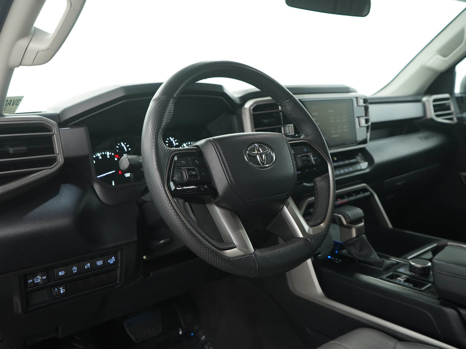 Used 2024 Toyota Tundra SR5 w/ SR5 Premium Package AWD/4WD image 24