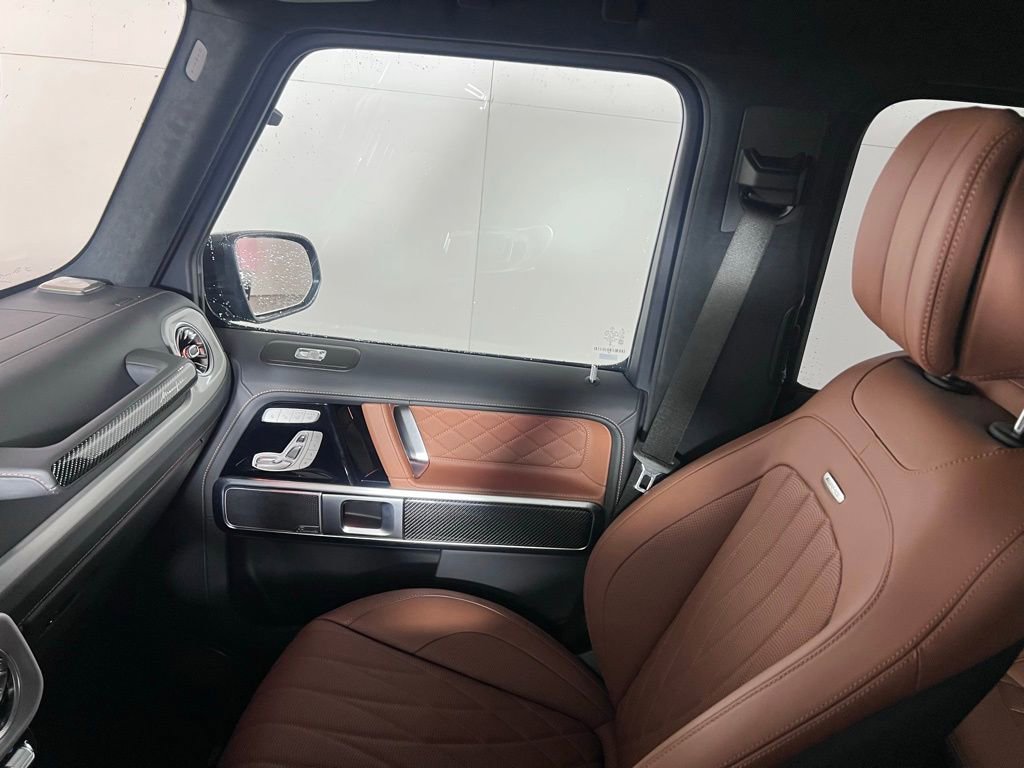 Used 2025 Mercedes-Benz G 63 AMG 4MATIC image 24