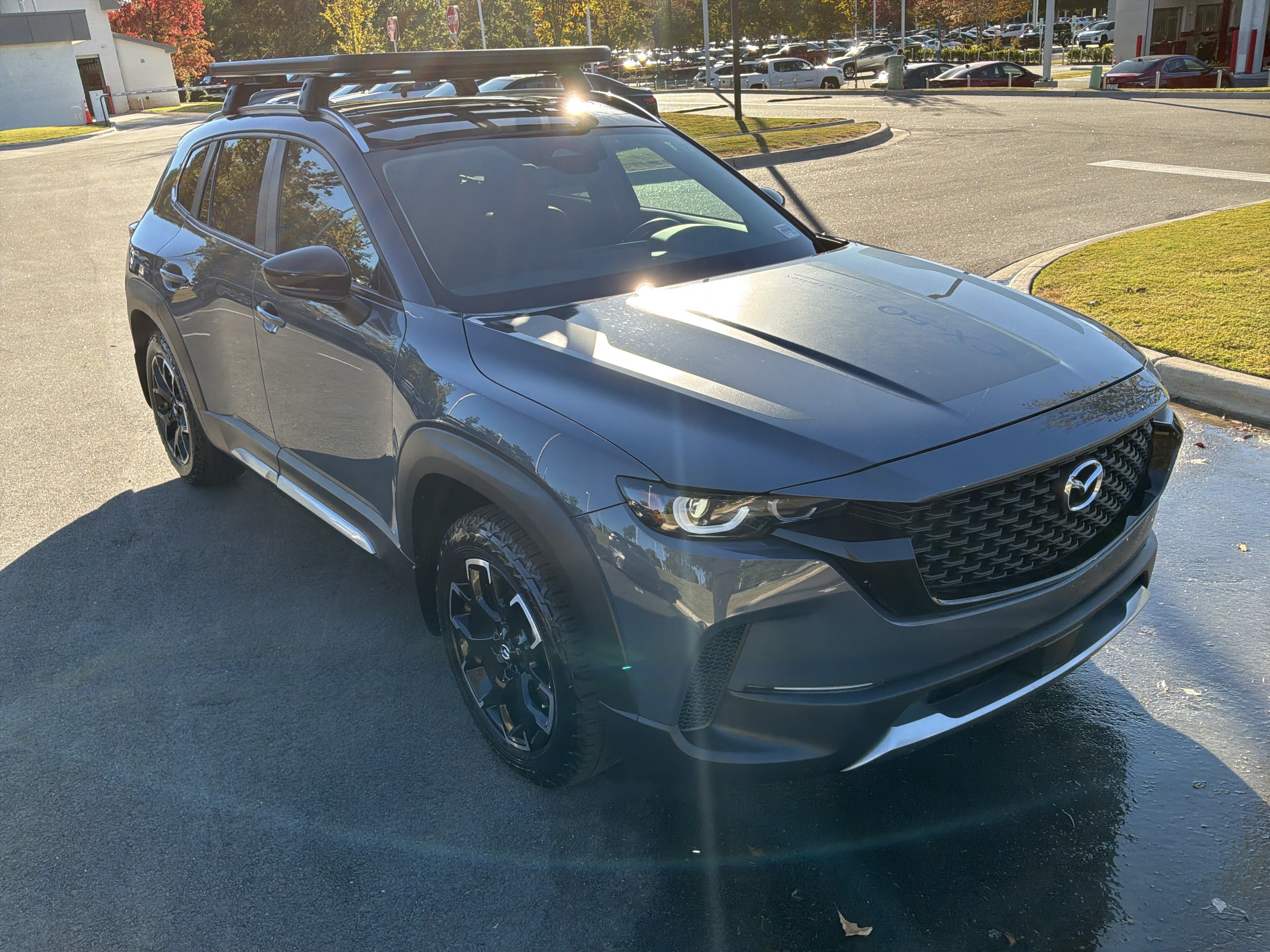 Used 2025 MAZDA CX-50 Meridian Edition w/ Apex Package AWD/4WD image 2
