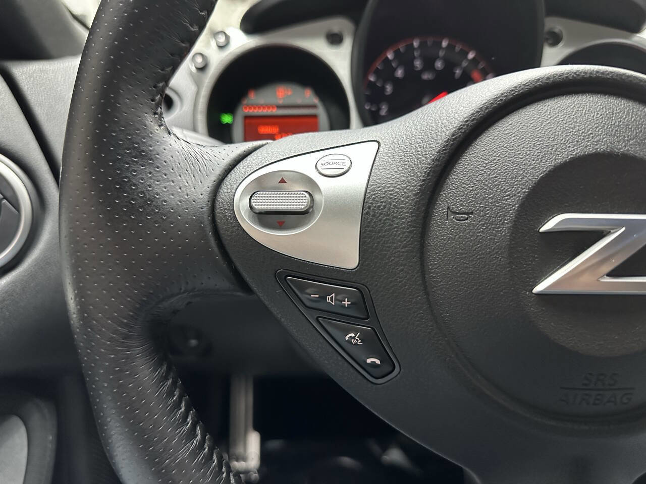 Used 2016 Nissan 370Z Coupe image 17