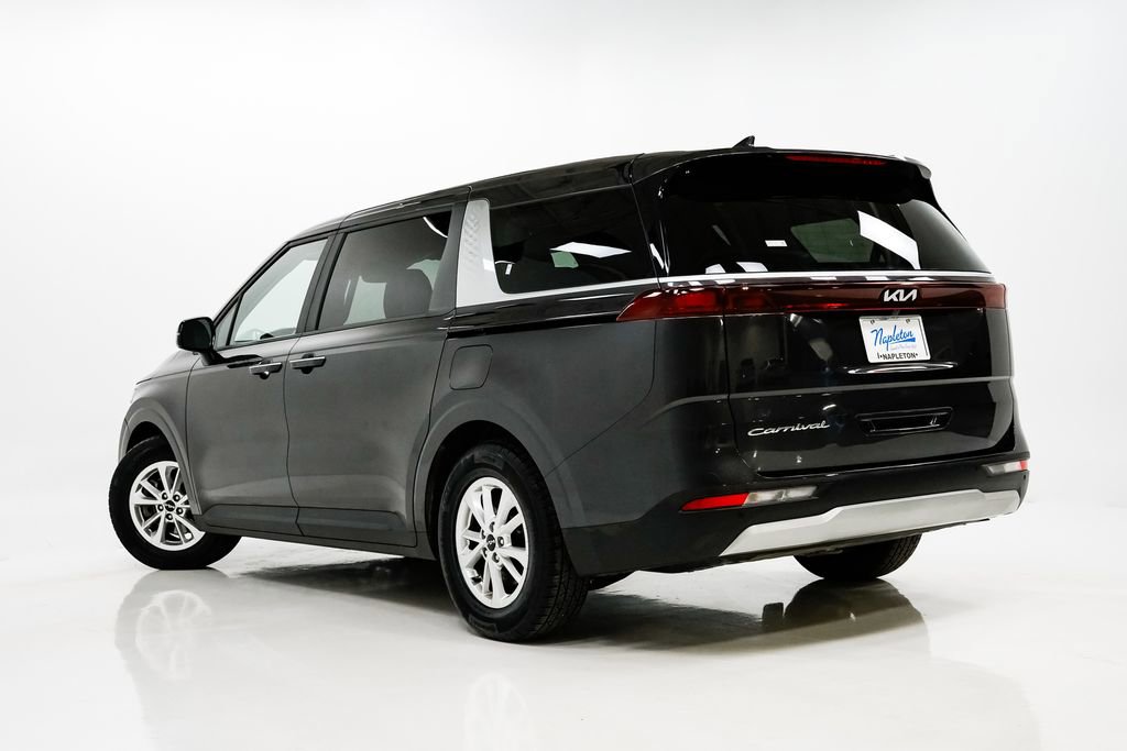 Certified 2022 Kia Carnival LX image 27