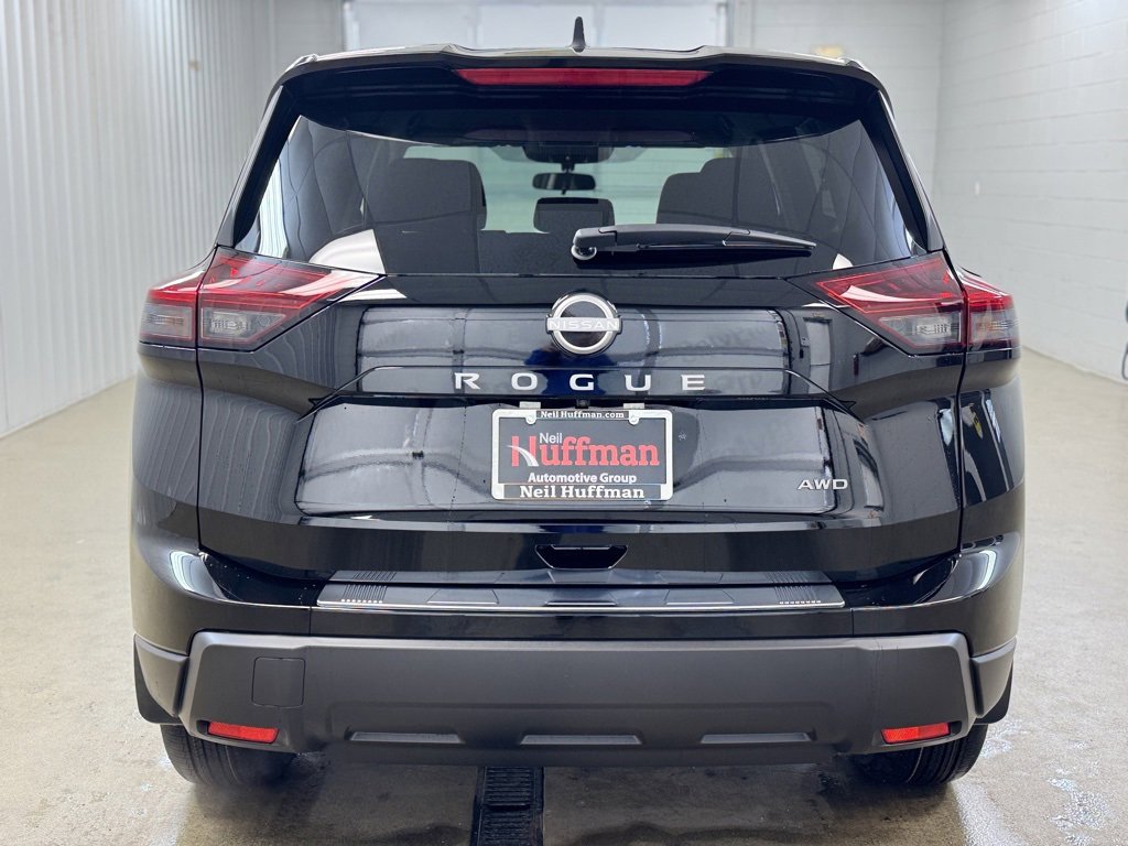 New 2026 Nissan Rogue SV w/ Cold Weather Package image 6