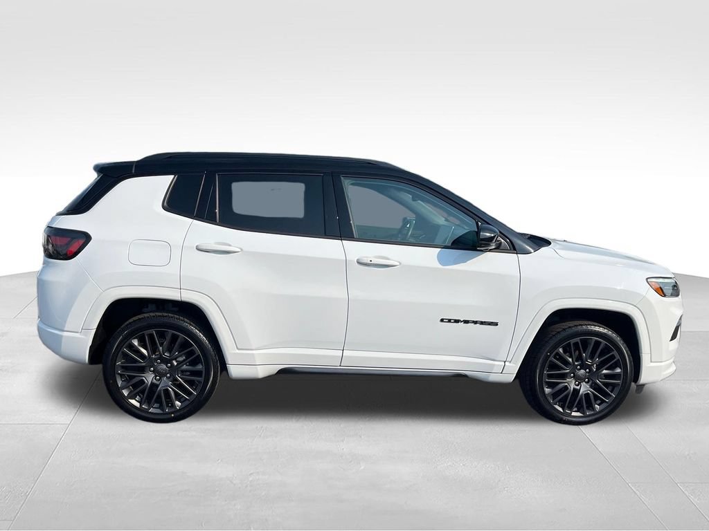 Used 2022 Jeep Compass High Altitude AWD/4WD image 6