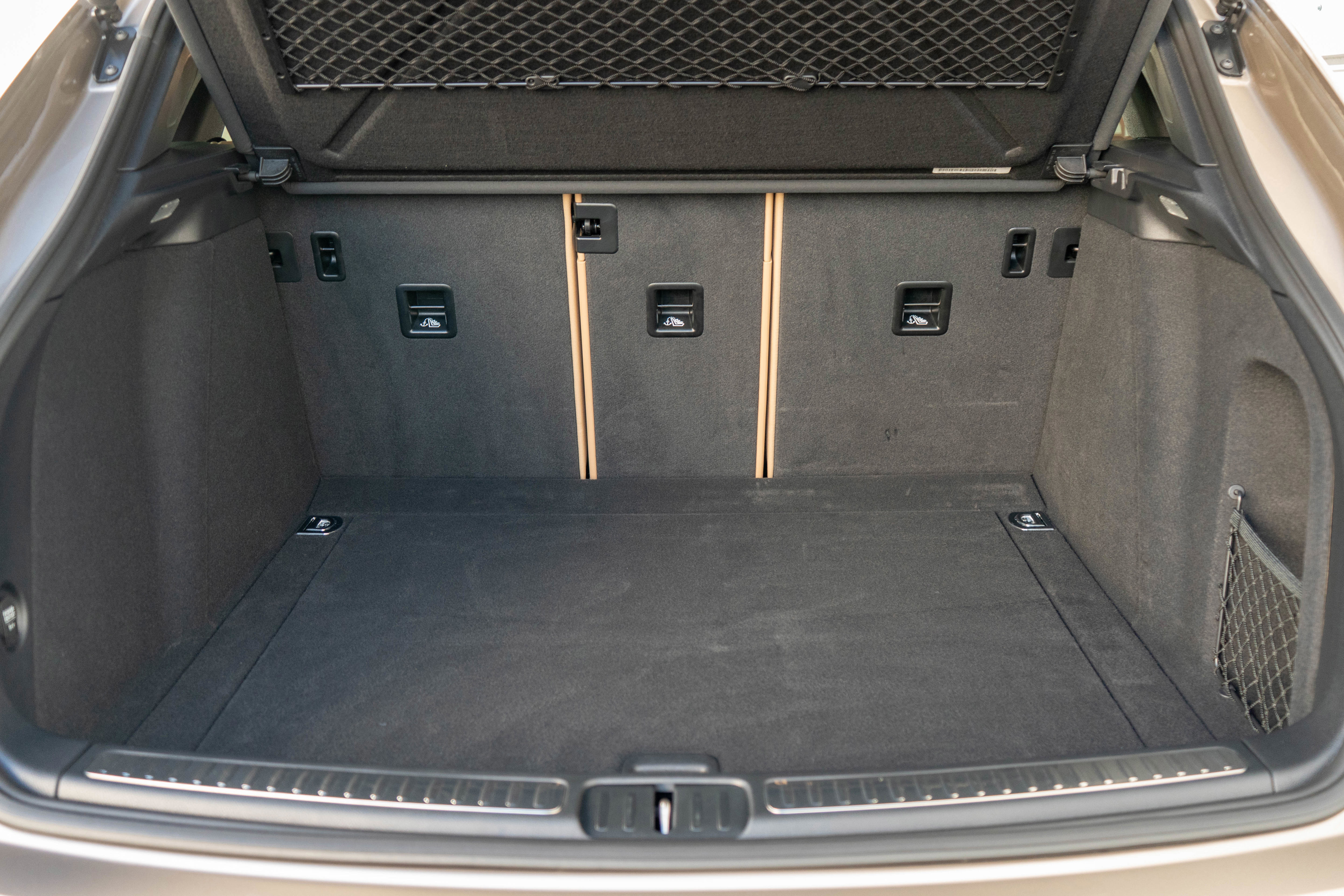 Used 2017 Porsche Macan S w/ Premium Package Plus AWD/4WD image 31