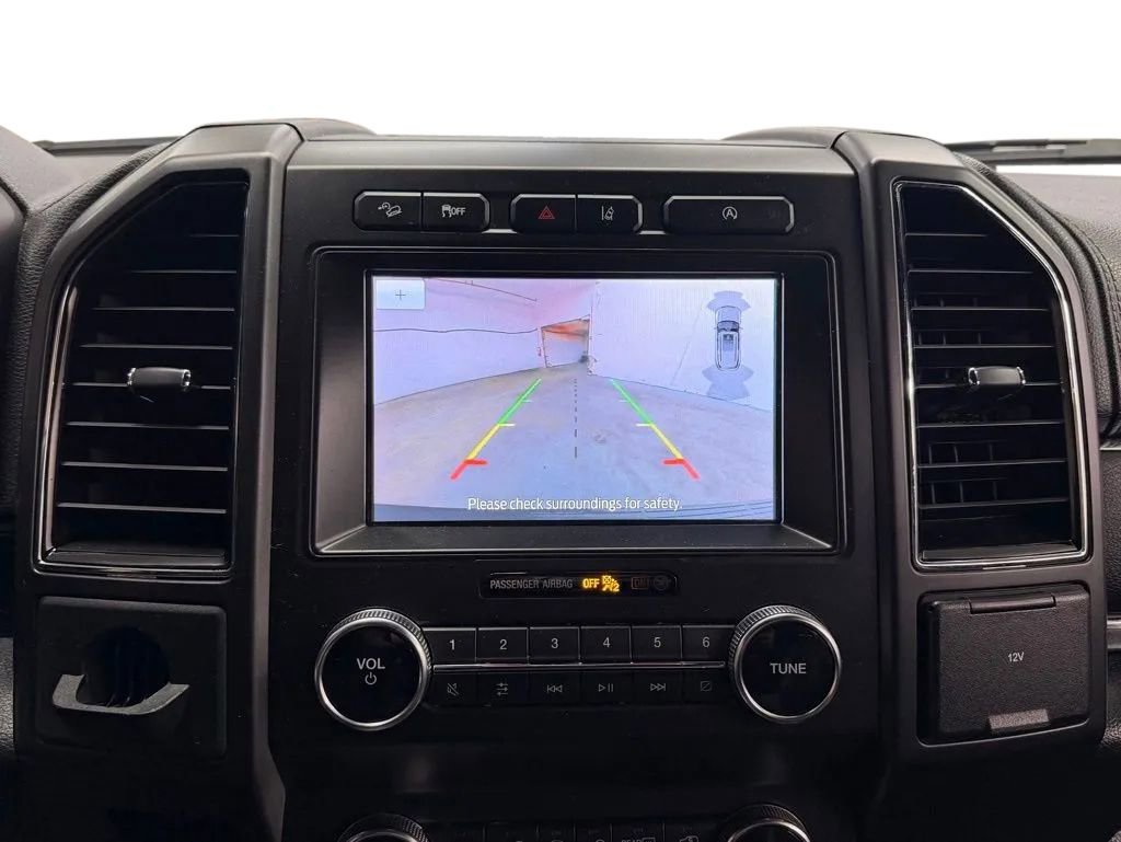 Used 2020 Ford Expedition Limited AWD/4WD image 9