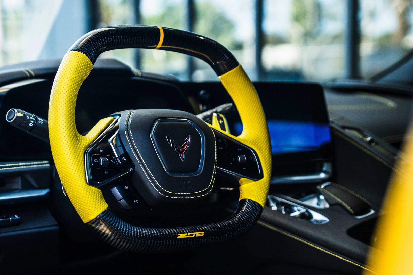 Used 2025 Chevrolet Corvette Z06 RWD image 19