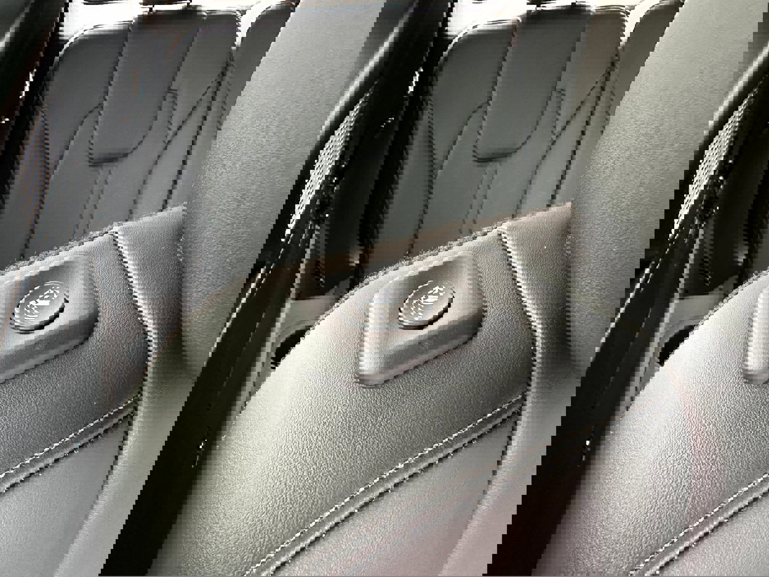 New 2026 Kia Sorento SX image 25