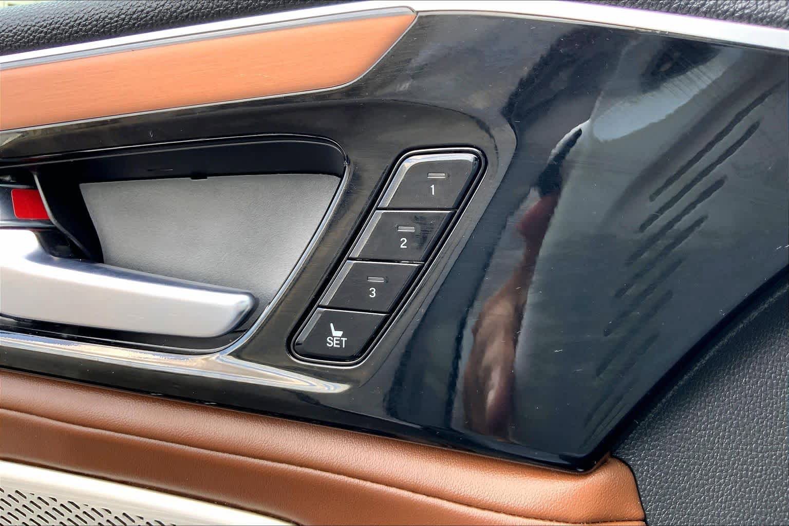Certified 2023 Acura MDX FWD w/ Technology Package image 32
