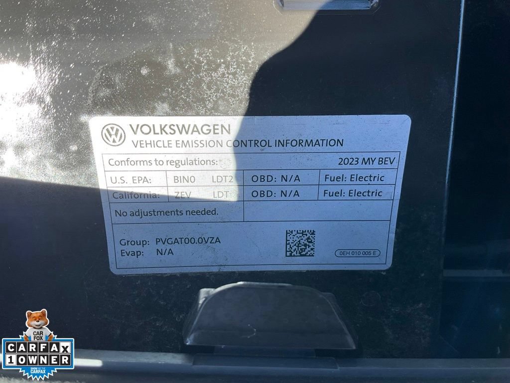 Used 2023 Volkswagen ID.4 Pro AWD/4WD image 13