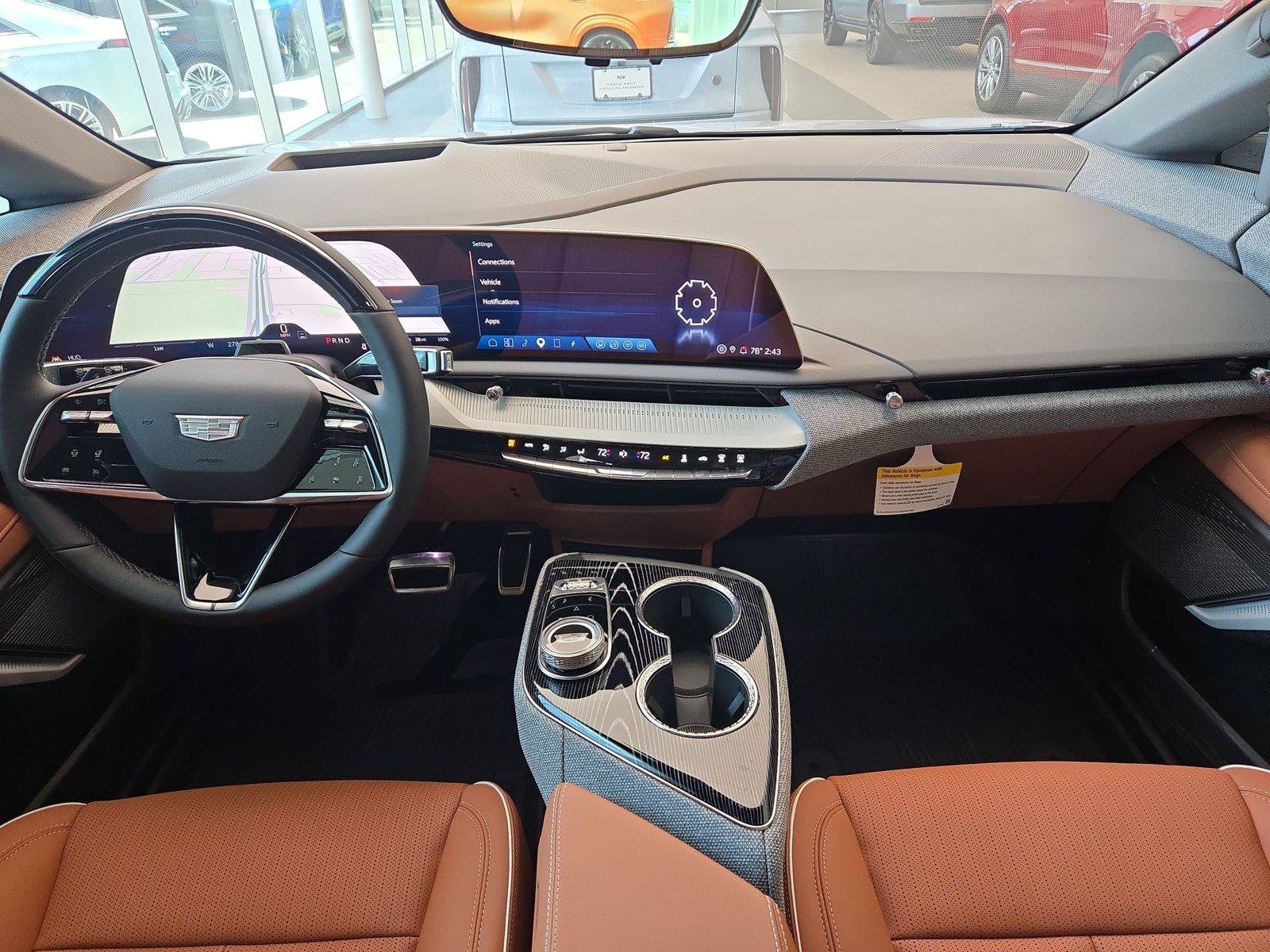 New 2026 Cadillac Optiq Sport 2 w/ LPO, Floor Liner Package AWD/4WD image 12