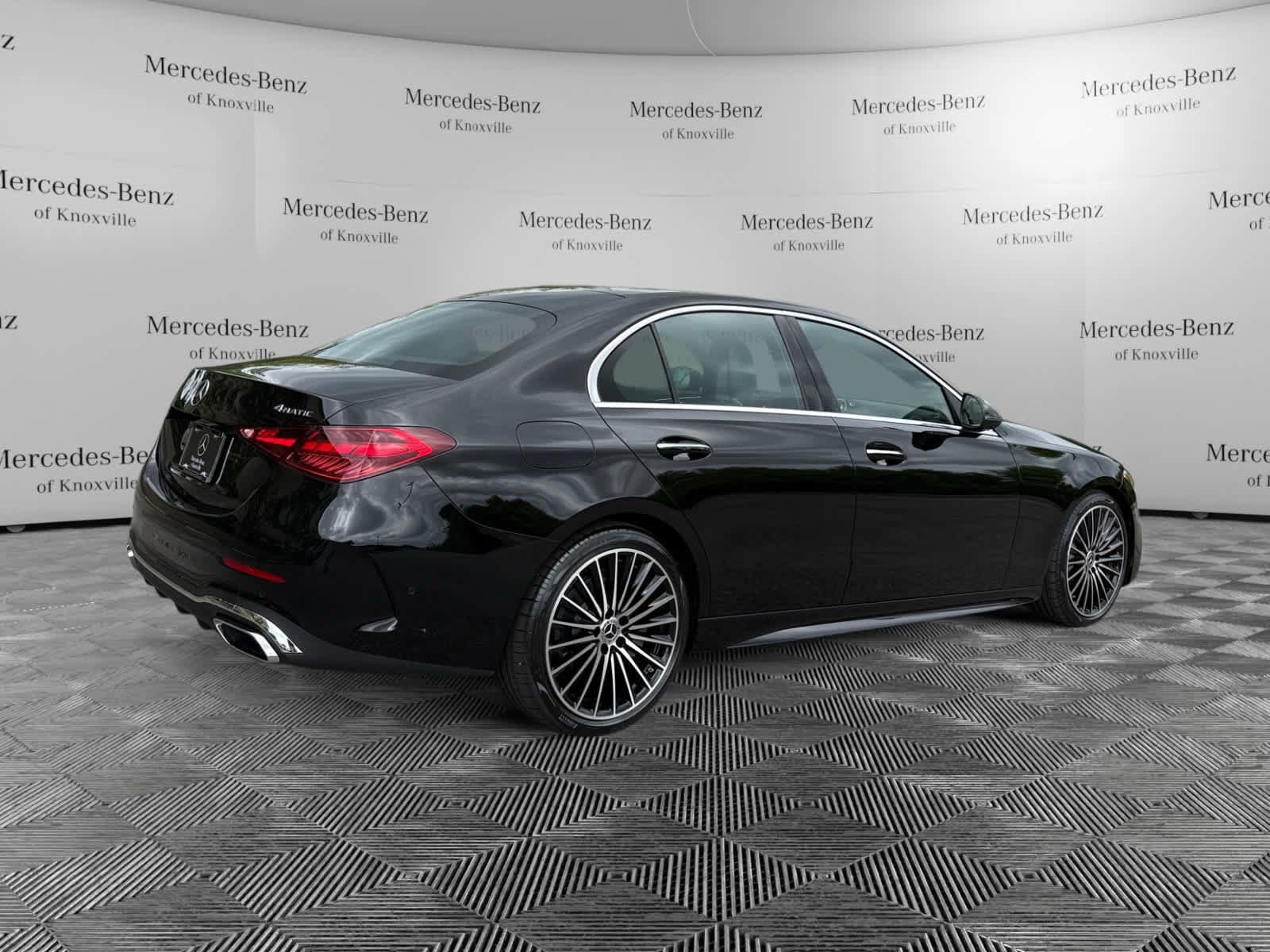 Used 2026 Mercedes-Benz C 300 4MATIC Sedan image 4