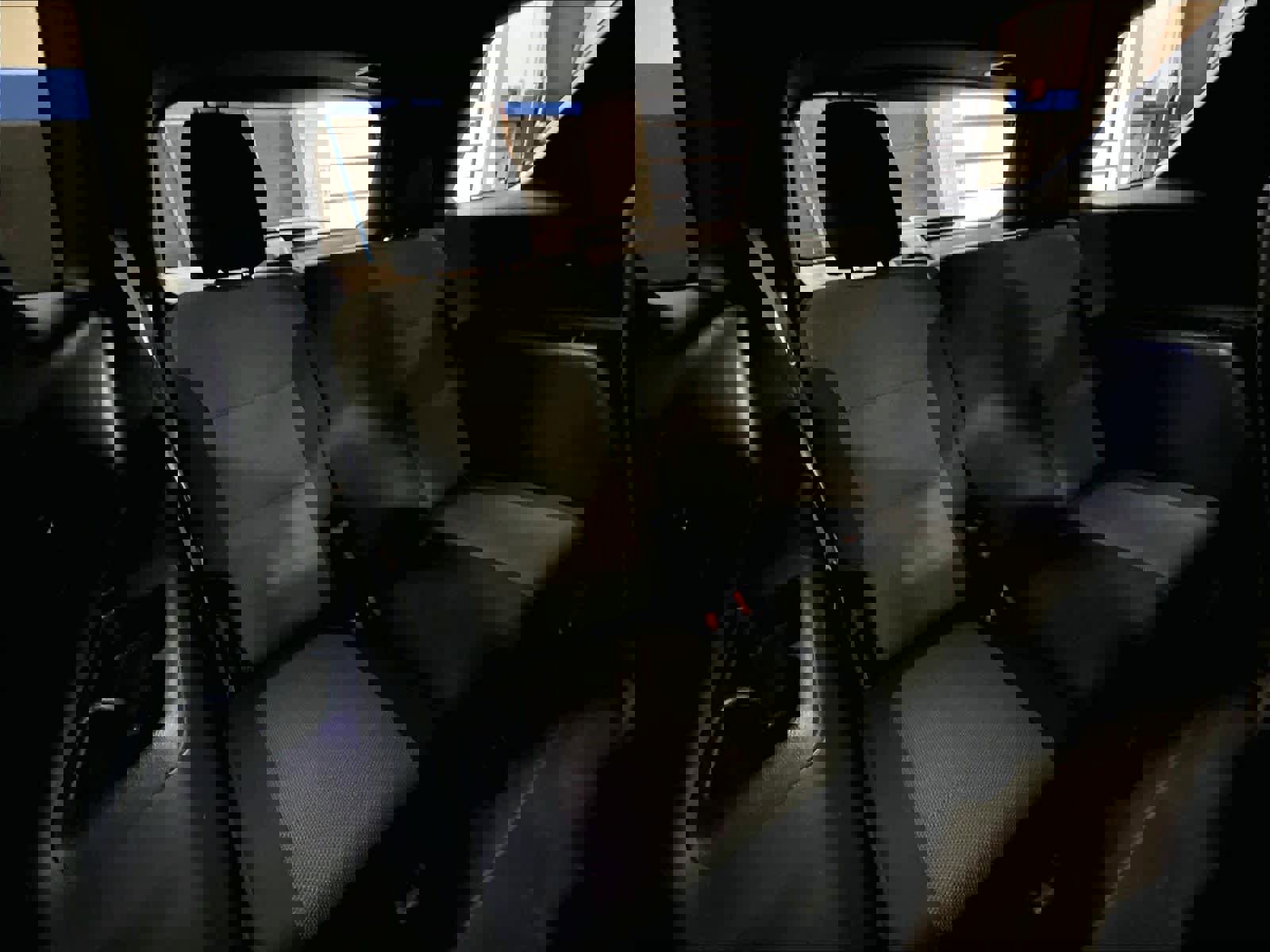 Used 2023 Chevrolet Traverse LT image 17