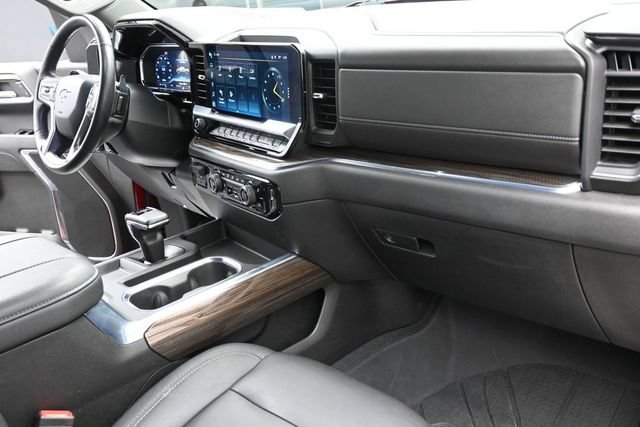 Used 2024 Chevrolet Silverado 1500 RST w/ Convenience Package II AWD/4WD image 38