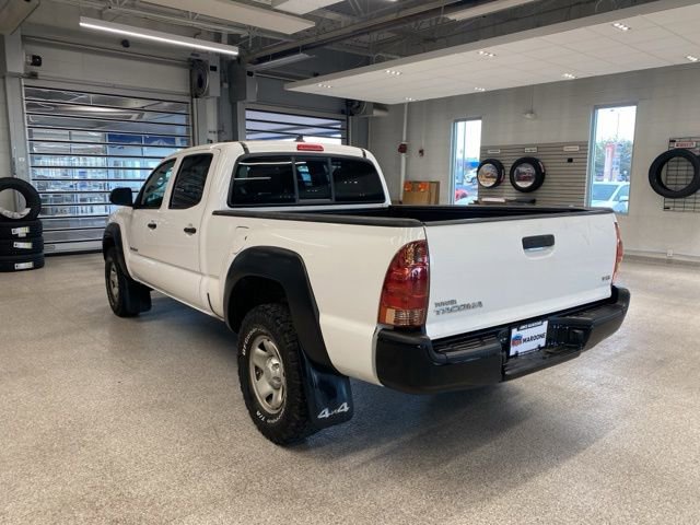 Used 2015 Toyota Tacoma 4x4 Double Cab image 10