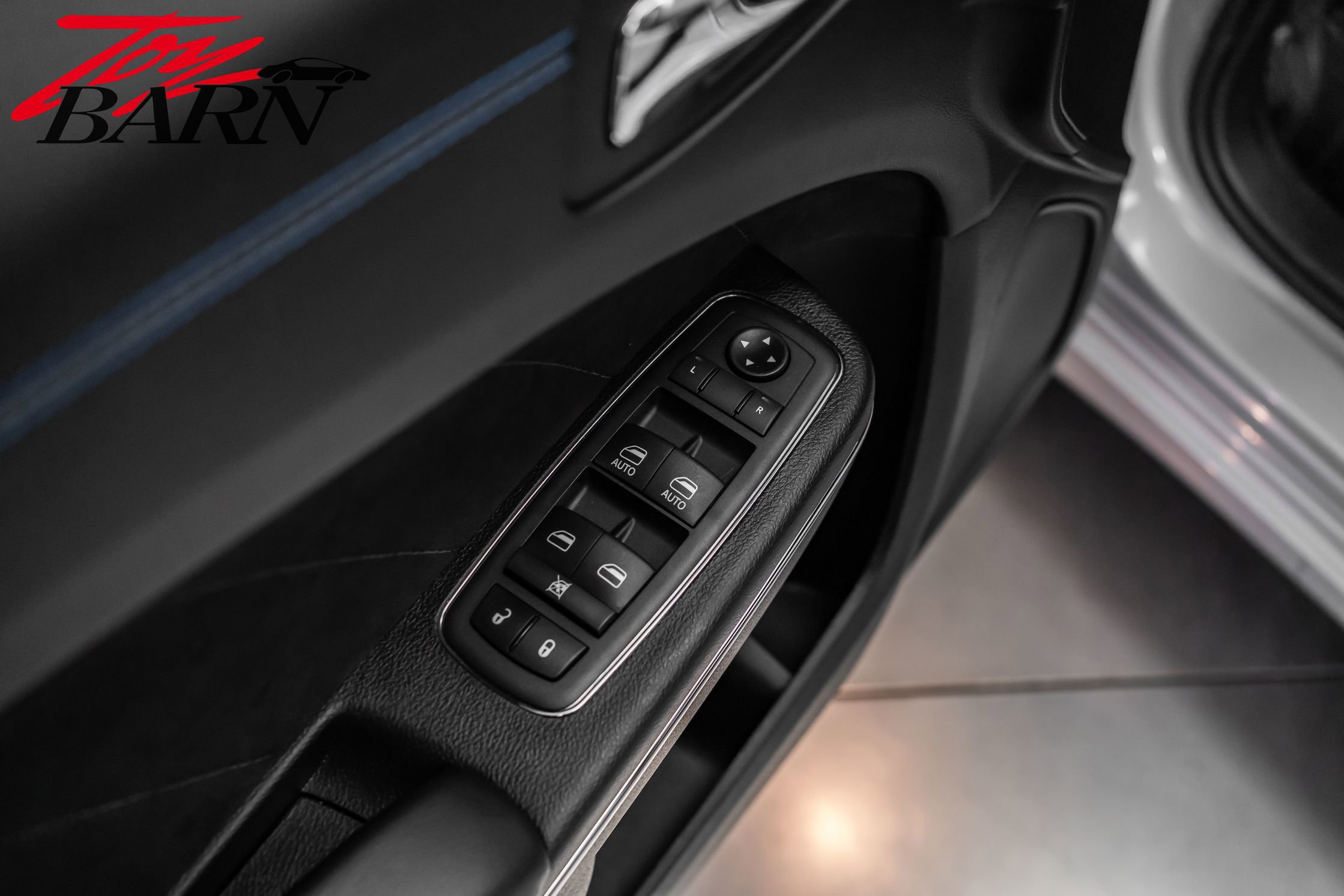 Used 2020 Dodge Charger SRT Hellcat w/ Harman/Kardon Audio Group RWD image 22