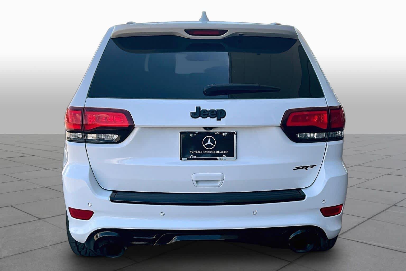 Used 2018 Jeep Grand Cherokee SRT AWD/4WD image 5