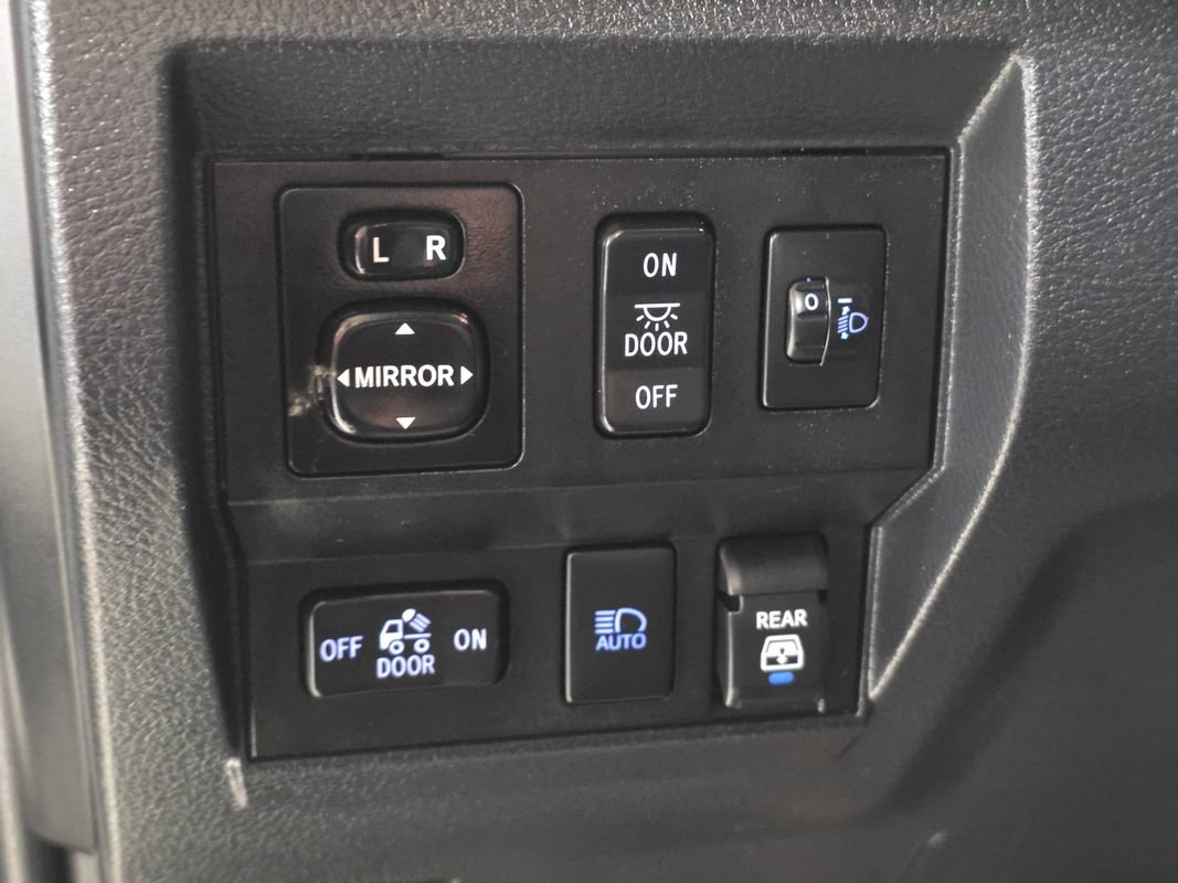 Used 2019 Toyota Tundra TRD Pro AWD/4WD image 30