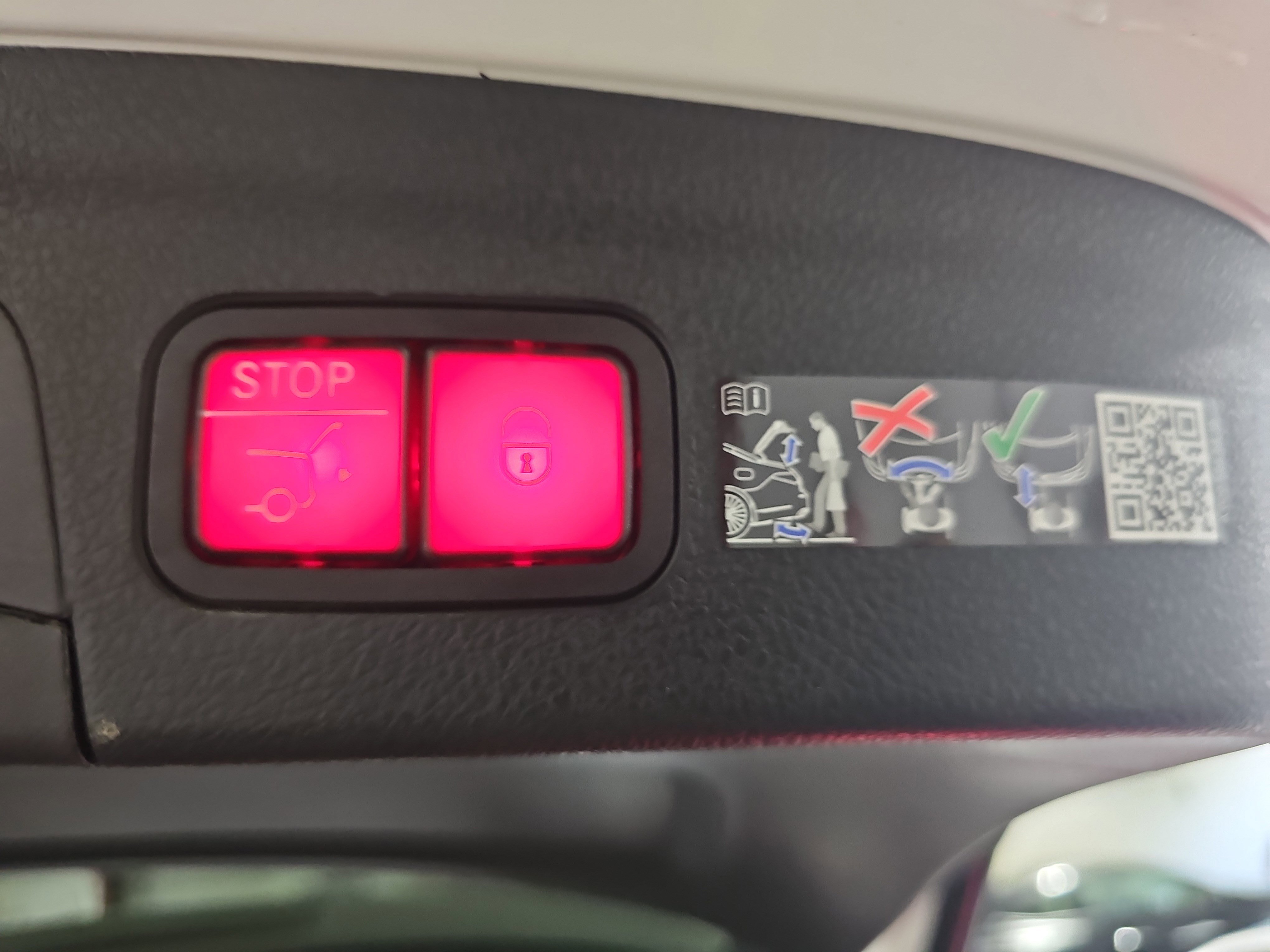 Certified 2026 Mercedes-Benz GLE 350 4MATIC image 14