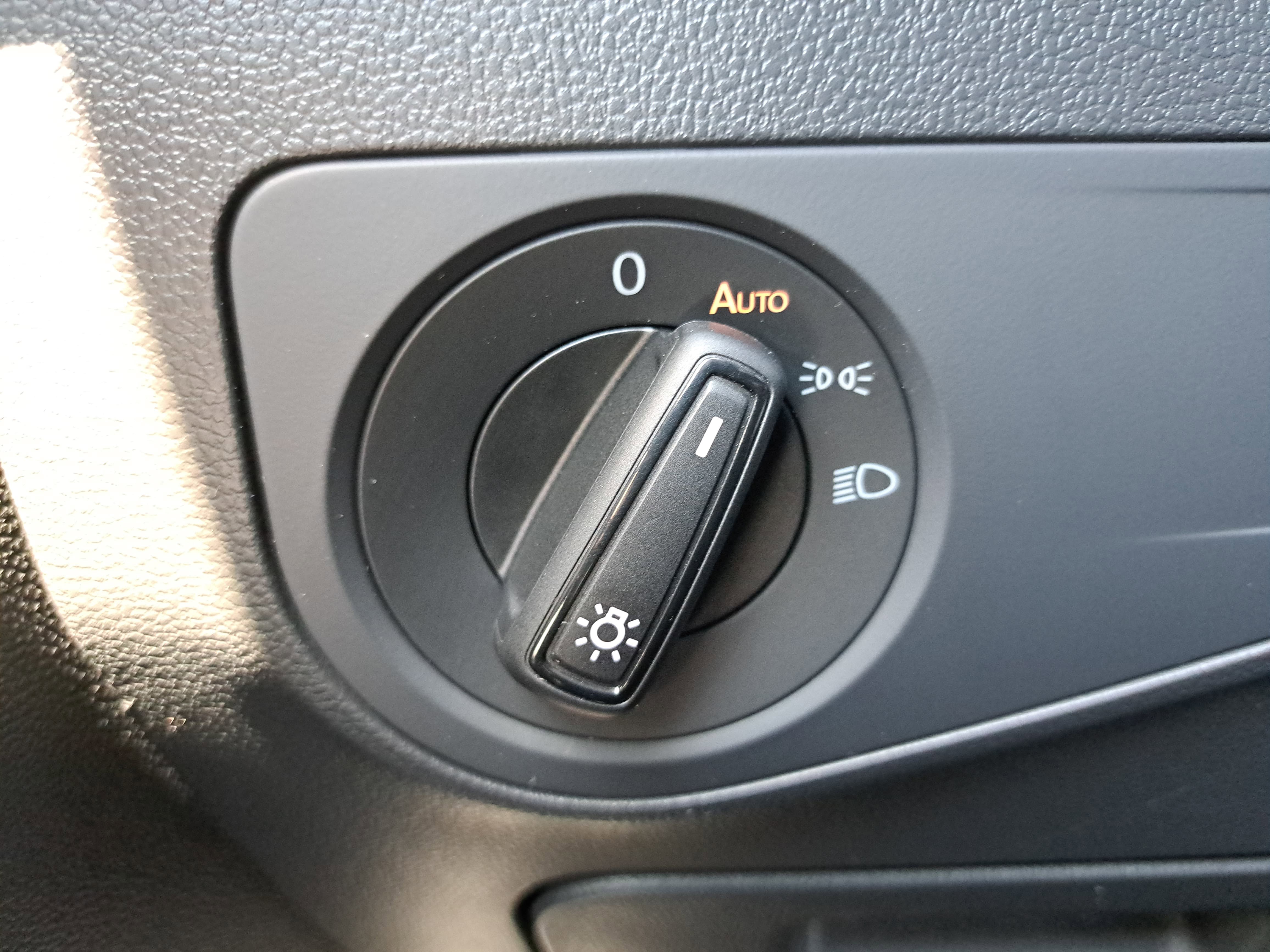 Certified 2023 Volkswagen Tiguan S FWD image 25