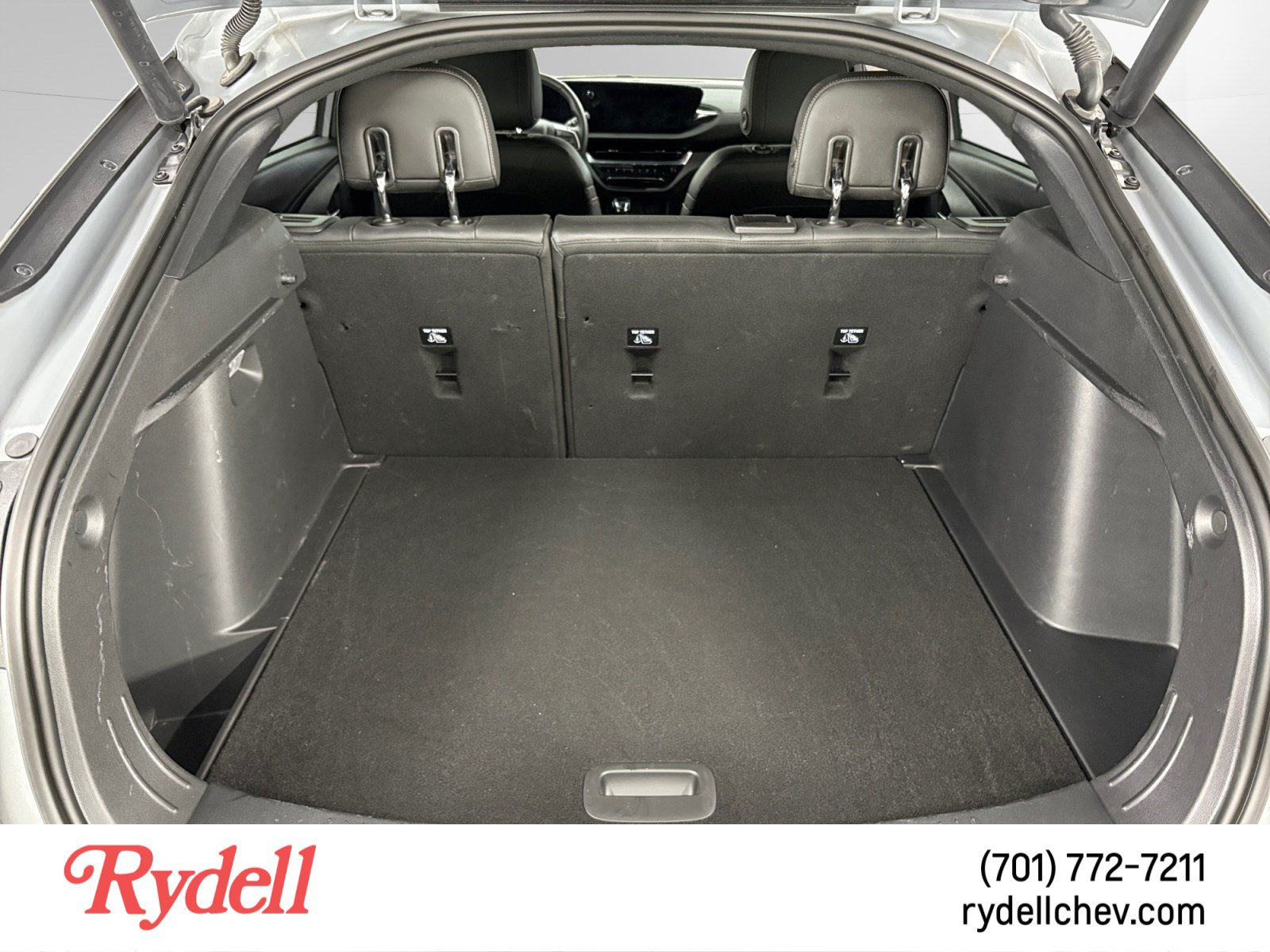 Used 2025 Buick Envista Avenir FWD image 18