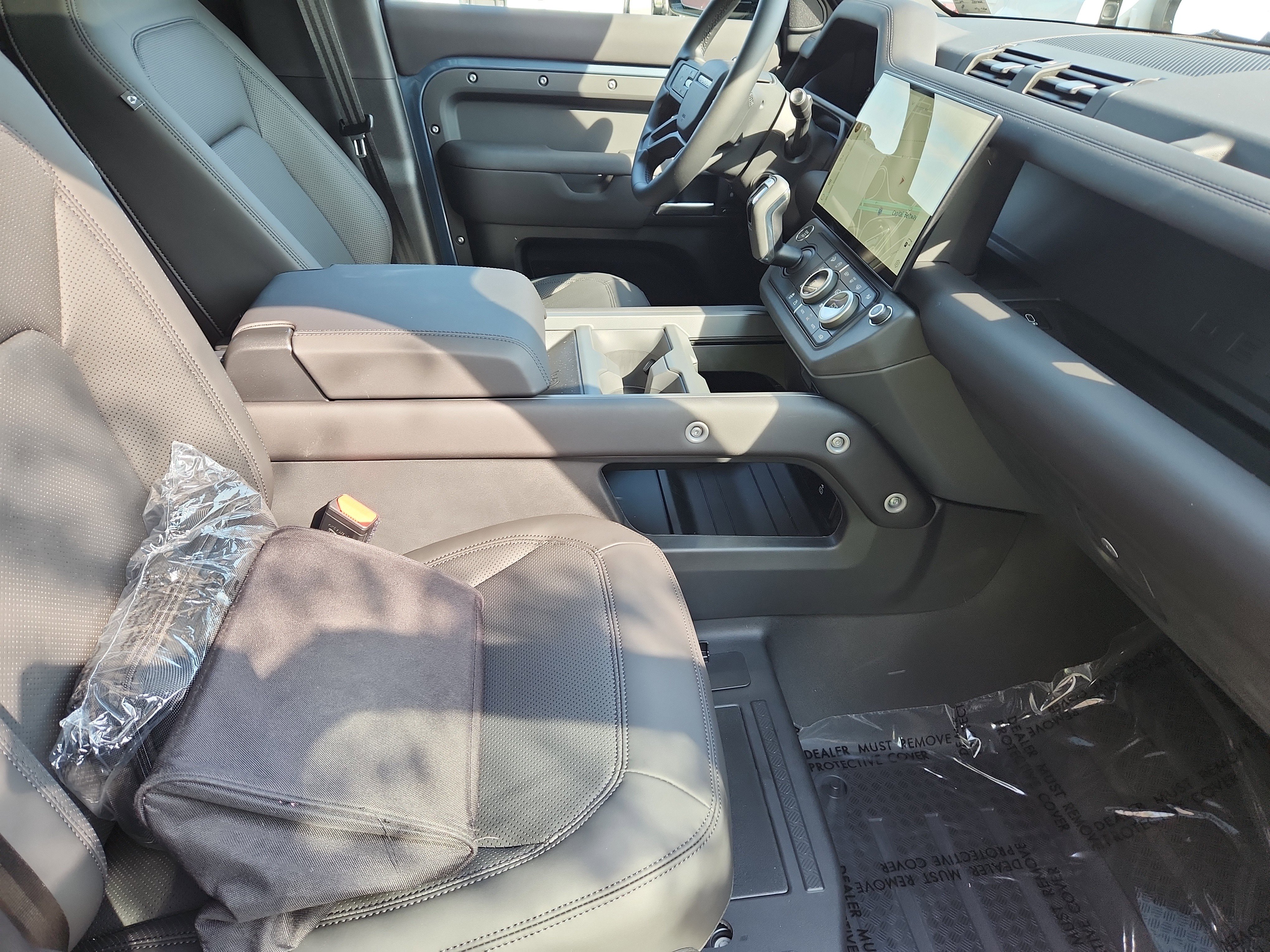 Used 2026 Land Rover Defender 110 S image 3