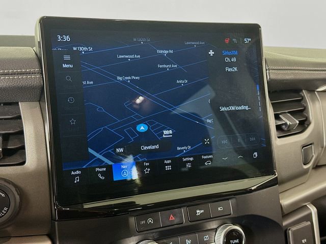 Used 2024 Ford Expedition Max XLT image 13