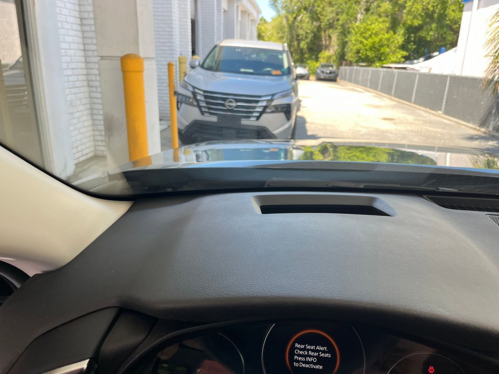 Used 2025 MAZDA CX-50 2.5 Hybrid w/ Premium Plus Pkg image 36