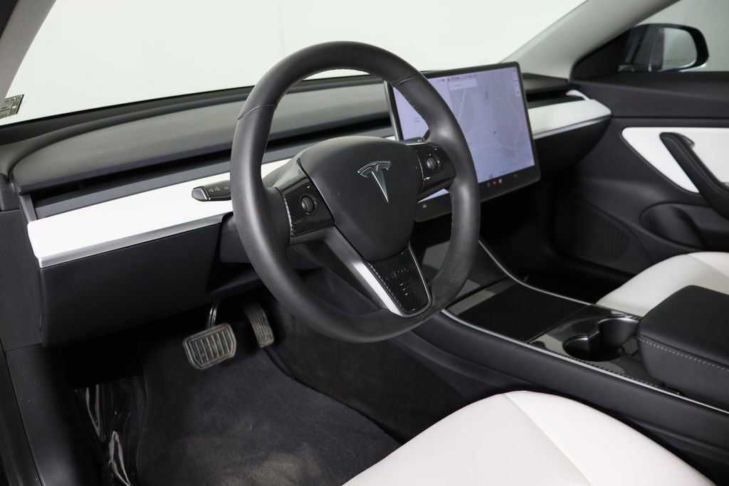 Used 2020 Tesla Model 3 Long Range image 22
